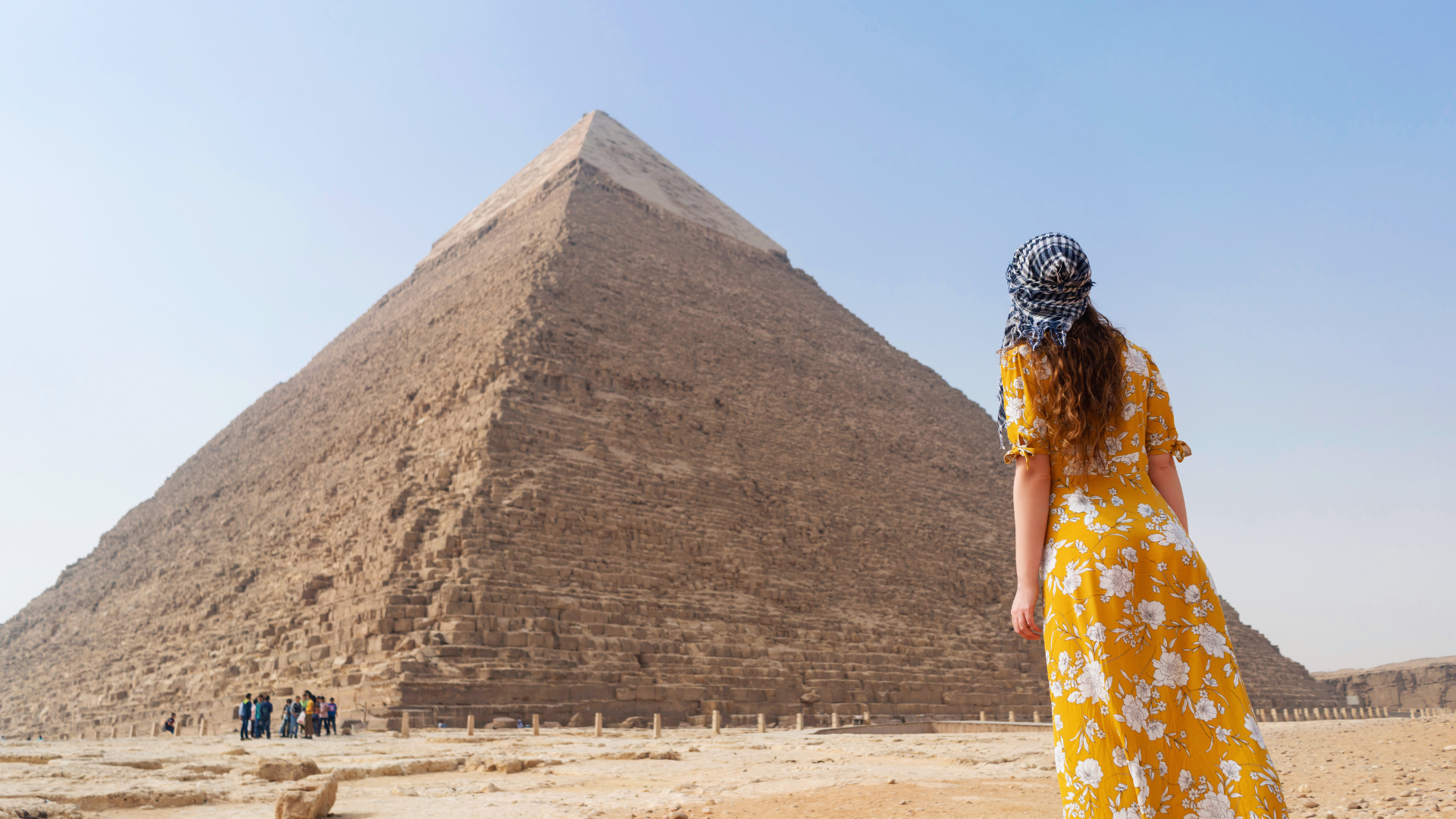 How to Travel with a Deeper Sense of Curiosity: Embrace Exploration and Discover New Perspectives